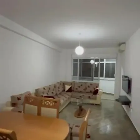 Bright & Spacious 1-bedroom In Stylish Municipality Of Paris, Apartment
